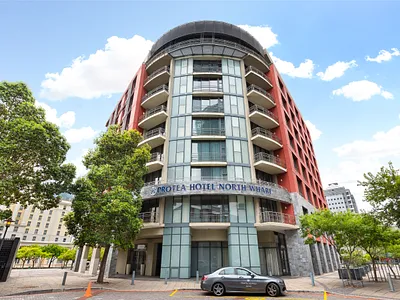 1 Bedroom Apartment For Sale in Cape Town - kwEB.webp