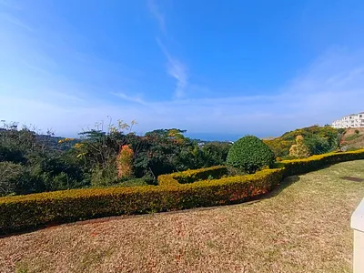 4 Bedroom Apartment For Sale in Umhlanga - zk0l.webp