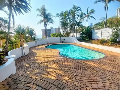 4 Bedroom House To Rent in Umhlanga - HnwF.webp