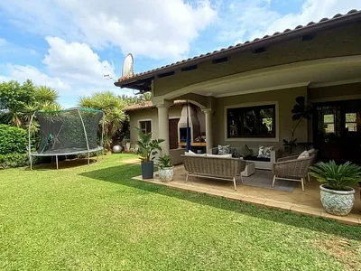 3 Bedroom Townhouse For Sale in Umhlanga - img