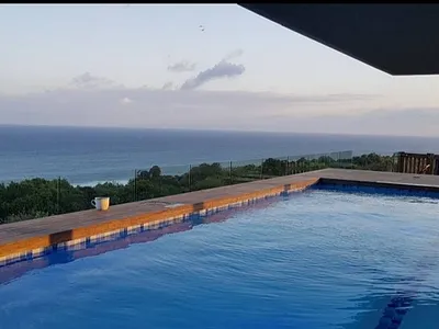 2 Bedroom Apartment For Sale in Umhlanga - gvQL.webp