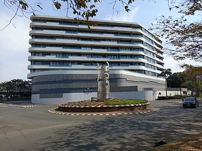 2 Bedroom Apartment For Sale in Umhlanga - PXT7.webp