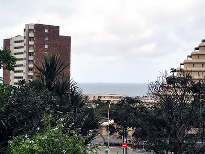 1 Bedroom Apartment For Sale in Umhlanga - 62YS.webp