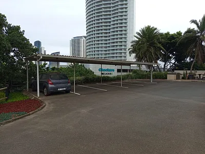 1 Bedroom Apartment For Sale in Umhlanga - FuJL.webp