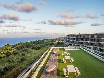 1 Bedroom Apartment For Sale in Umhlanga - iO2r.webp