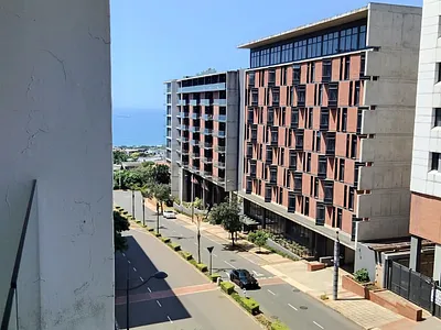 2 Bedroom Apartment To Rent in Umhlanga - m8Su.webp