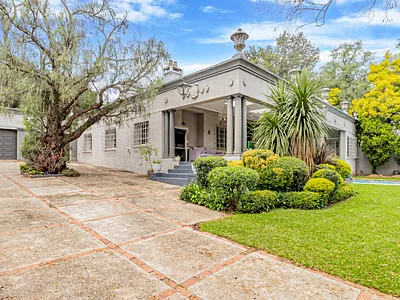 4 Bedroom House To Rent in Johannesburg - img