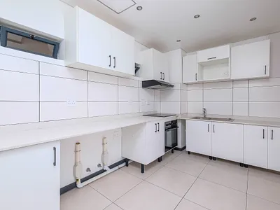 2 Bedroom Apartment To Rent in Sandton - img