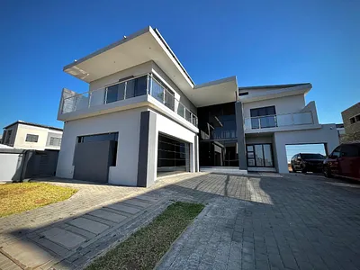 5 Bedroom House For Sale in Pretoria - 90HT.webp