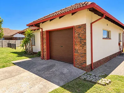 3 Bedroom House To Rent in Witbank - lFrQ.webp