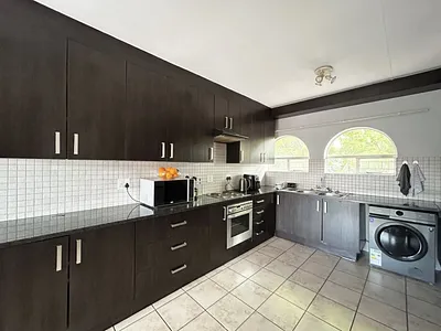 2 Bedroom Townhouse For Sale in Pretoria - 6OOD.webp