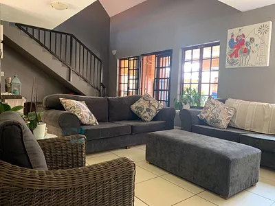 3 Bedroom Townhouse For Sale in Pretoria - img