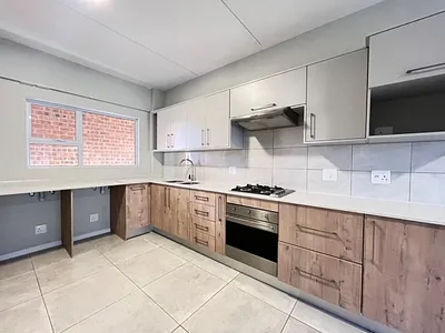 2 Bedroom Townhouse To Rent in Pretoria - img