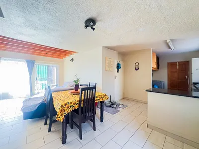 3 Bedroom Townhouse For Sale in Pretoria - img