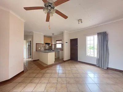 2 Bedroom Townhouse For Sale in Pretoria - img