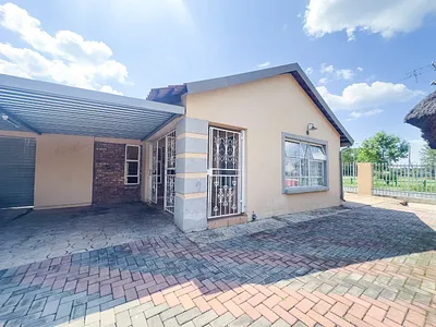 3 Bedroom House For Sale in Pretoria - AuBH.webp