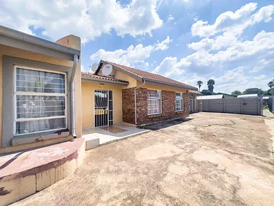 3 Bedroom House For Sale in Pretoria - VZAO.webp