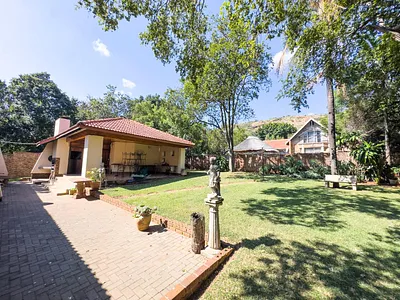 4 Bedroom House For Sale in Pretoria - o4lU.webp