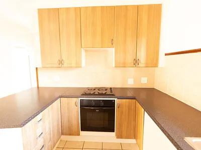 2 Bedroom Townhouse For Sale in Pretoria - 3o62.webp