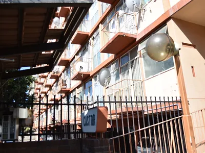 5 Bedroom Apartment For Sale in Pretoria - img