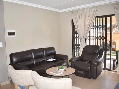 2 Bedroom Apartment For Sale in Pretoria - SoTP.webp