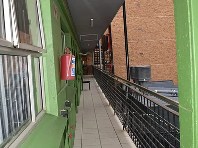 1 Bedroom Apartment For Sale in Pretoria - pNeG.webp