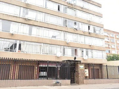 3 Bedroom Apartment For Sale in Pretoria - Ca6y.webp