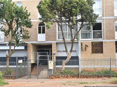 1 Bedroom Apartment For Sale in Pretoria - d7Ic.webp