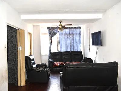 1.5 Bedroom Apartment For Sale in Pretoria - Dwv7.webp