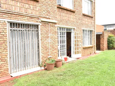 2 Bedroom Apartment For Sale in Pretoria - XBMD.webp