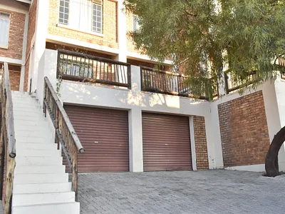 2 Bedroom Apartment For Sale in Pretoria - tun8.webp
