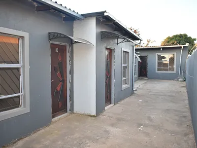 9 Bedroom House For Sale in Mabopane - YUmv.webp