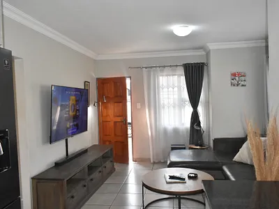 2 Bedroom House For Sale in Pretoria - 4CMH.webp