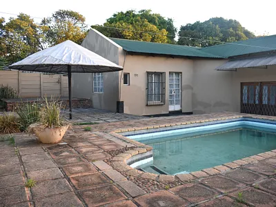 5 Bedroom House For Sale in Centurion - img
