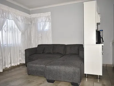 2 Bedroom House For Sale in Akasia - wiBH.webp