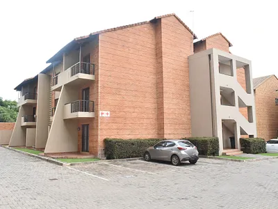 0.5 Bedroom Apartment For Sale in Pretoria - lRsV.webp