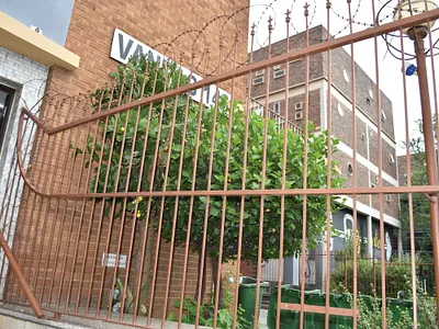 3 Bedroom Apartment For Sale in Pretoria - img