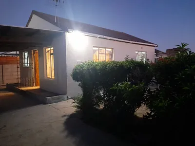 2 Bedroom House To Rent in Eersterivier - urJQ.webp