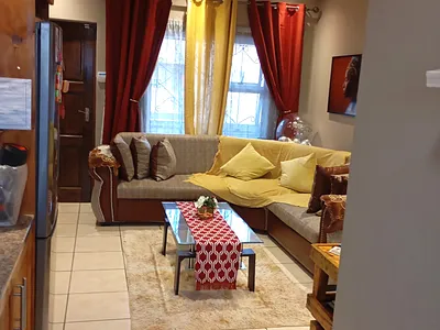 2 Bedroom Apartment For Sale in Blue Downs - zHYB.webp