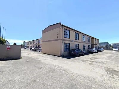 2 Bedroom Townhouse For Sale in Kuils River - img