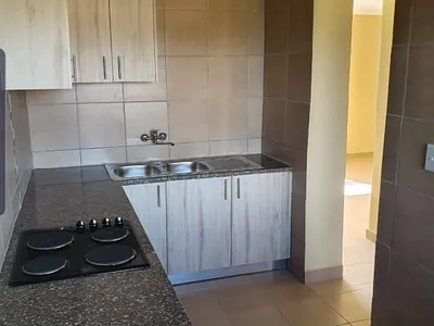 2 Bedroom Apartment To Rent in Goodwood - EOj3.webp