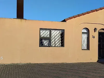 3 Bedroom House To Rent in Blue Downs - img