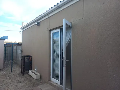 1 Bedroom Apartment To Rent in Kuils River - aixP.webp