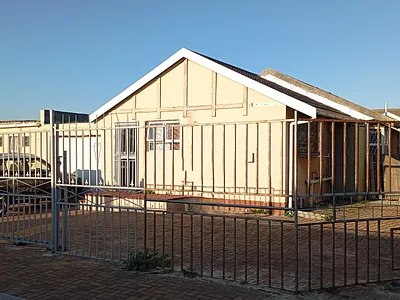 3 Bedroom House For Sale in Blue Downs - img