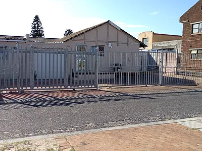 3 Bedroom House For Sale in Blue Downs - w3iZ.webp