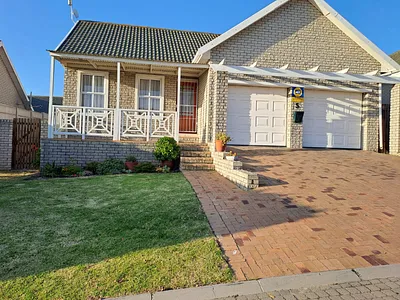 3 Bedroom House To Rent in Kuils River - qvMe.webp