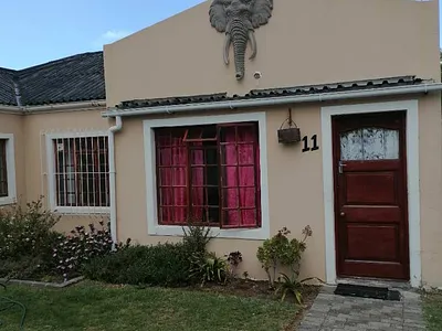 3 Bedroom House For Sale in Kleinmond - img