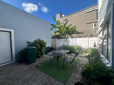 2 Bedroom Apartment To Rent in Hermanus - jwMM.webp