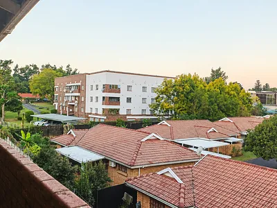 2 Bedroom Apartment For Sale in Pietermaritzburg - dRPQ.webp