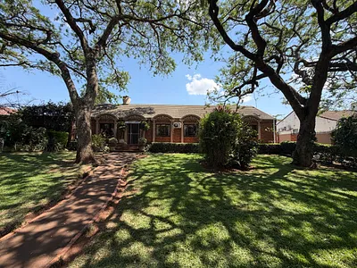 4 Bedroom House For Sale in Pietermaritzburg - V9fI.webp